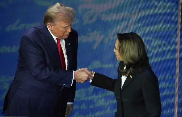 Donald Trump ile Kamala Harris arasındaki seçim tartışması başladı