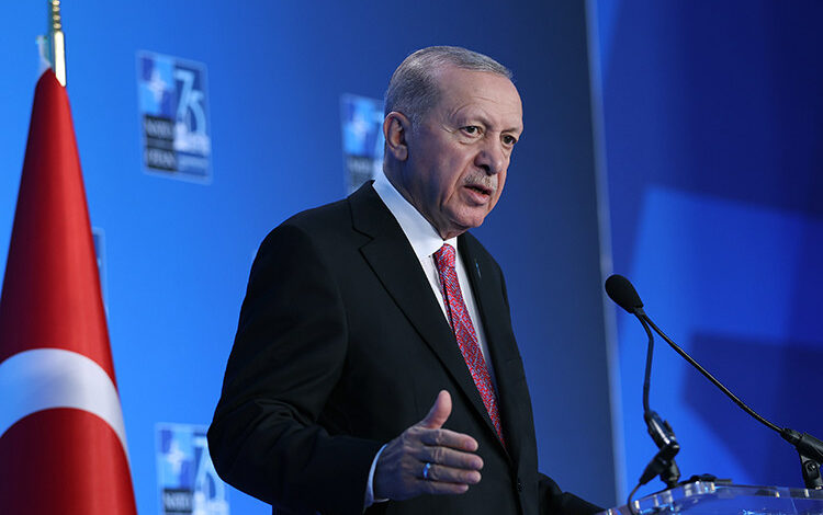 Erdoğan: Ermenistan, Azerbaycan'la barışın sağlanması konusunda Türkiye'den destek bekliyor