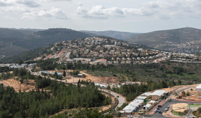 Filistinli sürücü saldırı girişiminde boş polis arabasına çarptı - İsrail Haberleri