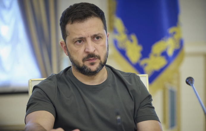 Zelensky ABD'li kongre üyelerinden Ukrayna'ya silah tedarikini hızlandırmalarını istedi