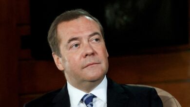 Medvedev, Zurabishvili'nin görevden alınması ve tutuklanması gerektiğine inanıyor