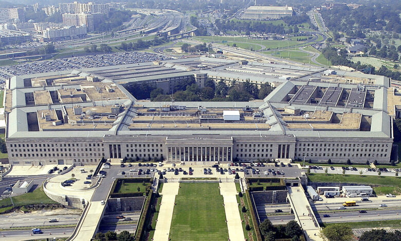 Pentagon: Batı'nın Ukrayna üzerindeki Rus füzelerini imha etmesi ABD'yi savaşa sürükler