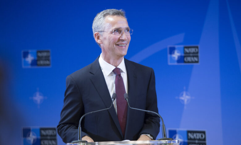 Stoltenberg, 10 yıllık görevden sonra yerini Rutte'ye bırakıyor